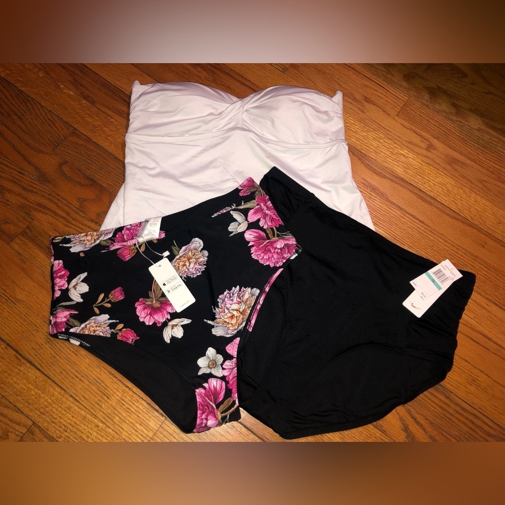 Bundle of swimwear